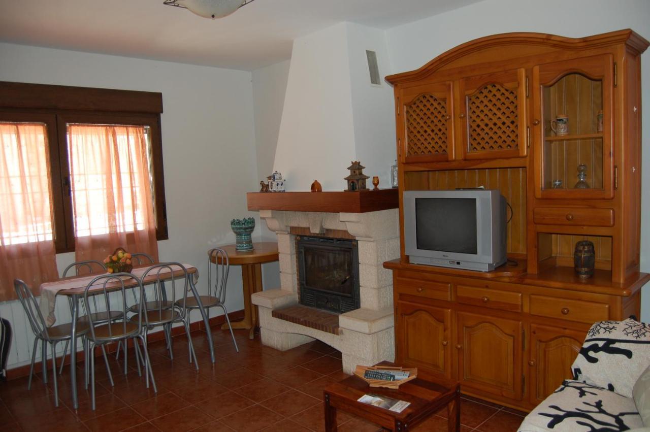 Casa Luna Lunera Ayllon Ngoại thất bức ảnh